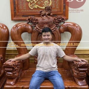 Mẫu bàn ghế Nghê Phượng tay 20 anh Ba- Uông Bí – Quảng Ninh