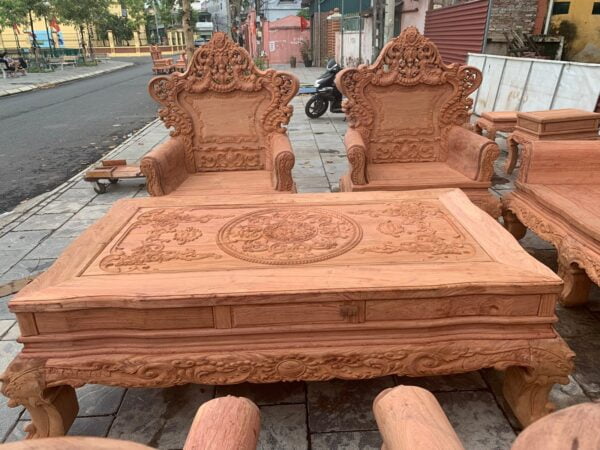 Bàn ghế hoàng gia đại chân 16 hàng vip gỗ hương đá a Kiên, Hà Nam